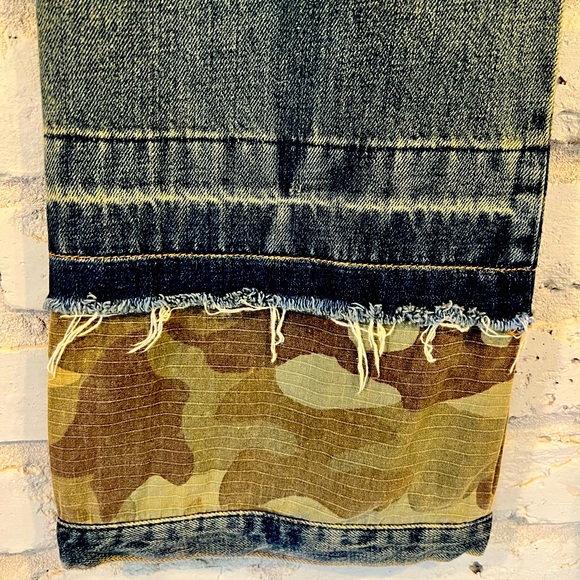 EXPRESS camo jeans - Picture 5 of 8